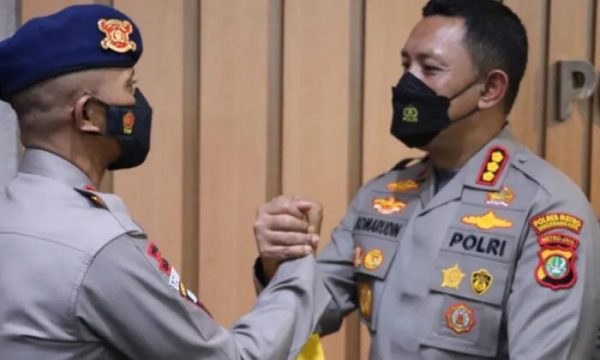 Tidak lengkap dengan acara mutasi tempat lama ke baru, jika tidak seraterima jabatan