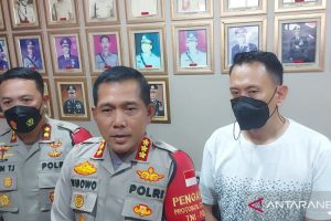 Sipertinya sikorban di niaya sempat cecok dan para pelaku. dan diduga korban sama pelaku ada hubungan rekan bisnis