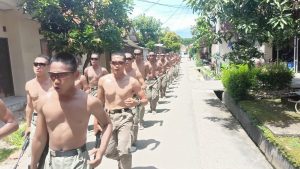 Jaga Kebugaran Fisik Personel Satbrimob Polda Banten Laksanakan Pembinaan Fisik