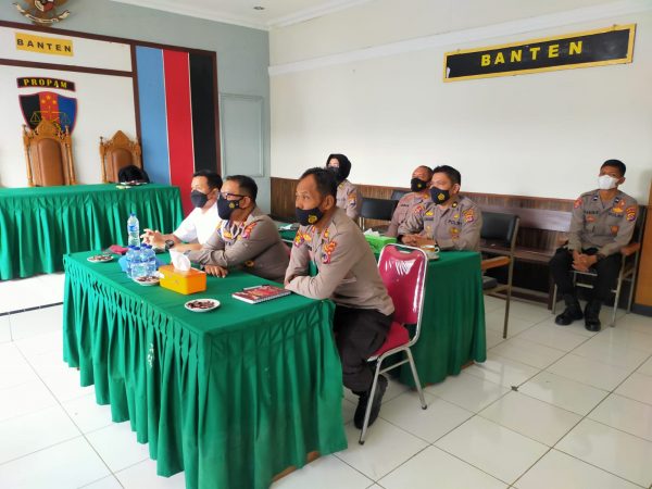 Bidpropam Polda Banten Ikuti Rakernis Gabungan Tahun 2022 Melalui Zoom Meeting