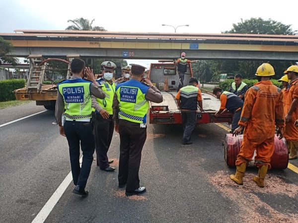 Lala Lantas Jelang Idul Fitri Meningkat Polda Banten Himbau Pengguna Jalan Untuk Disiplin Berlalu Lintas