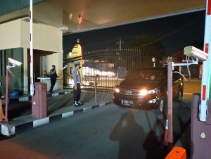 Jamin Keamanan Bidpropam Jaga Pintu Masuk Polda Banten