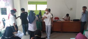 Sebanyak 700 KPM Masyarakat Desa Buniayu Kecamatan Sukamulya Di Guyur Bantuan BPNT Plus Minyak Goreng