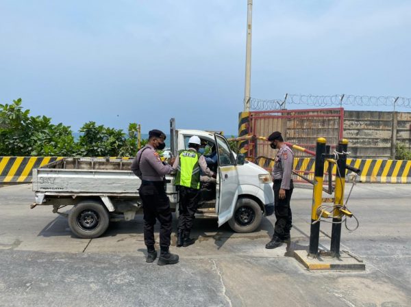 Ditpamobvit Polda Banten Lakukan Pengamanan Dan Patroli Di PT. Cemindo Gemilang Tbk