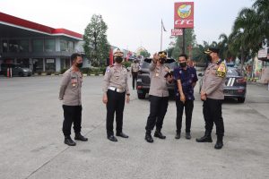 Saat Cek Rest Area Kapolresta Tangerang Himbau Pengendara Maksimal Istirahat 1 Jam Untuk Berbagi Dengan Yang Lainnya