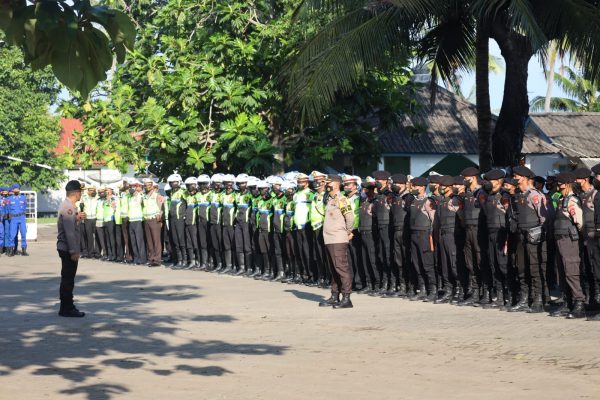 Fokus Pelayanan Ke Destinasi Wisata Polda Banten Gelar Apel Besar