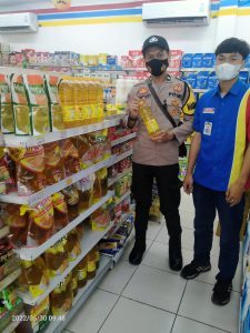 Monitoring Stock Dan Harga Minyak Goreng Di Minimarket,Indomaret Bhabinkamtibmas Polsek Balaraja