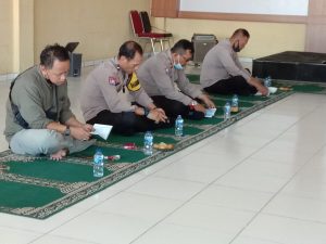 Yasinan Dan Pembinaan Mental,Rohani Dan Doa Keselamatan Di Aula Mako Polsek Balaraja