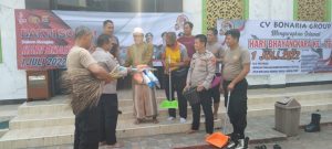 Sambut Hari Bhayangkara Ke-76, Polsek Kresek Gelar Bakti Sosial Serta Pembagian Sembako Kepada Masyarakat