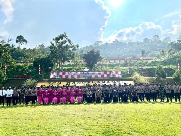 Wadansat Brimob Polda Banten Hadiri Upacara Pembukaan Pendidikan Dan Pembentukan Bintara Polri Di SPN Polda Banten