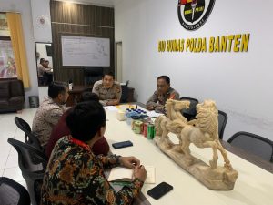 Bidhumas Polda Banten Terima Kunjungan Dosen Pengajar STIH Painan