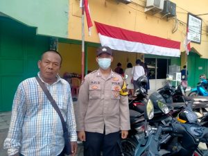 Bhabinkamtibmas Polsek Pasar Kemis Lakukan Pengamanan Kegiatan Di Gereja GKJ