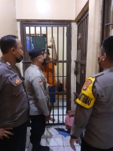 Pawas Dan Personil Piket Fungsi Cek Langsung Rutan Mako Polsek Cikupa Polresta Tangerang