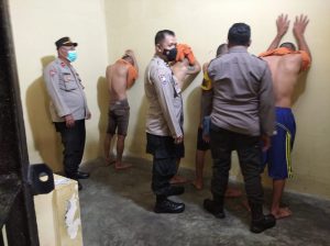 Pawas Kontrol Dan Cek Tahanan Rutan Mako Polsek Balaraja, Pimpin Bersama Piket Fungsi