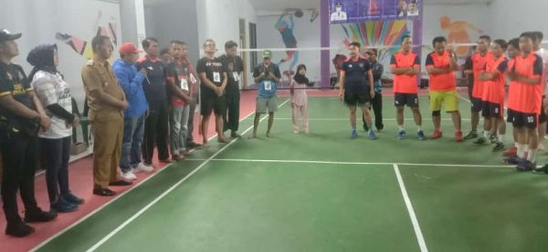 Sambut HUT Ke-40 Kecamatan Cisoka Kabupaten Tangerang, Camat Cisoka Buka Turnamen Bulu Tangkis