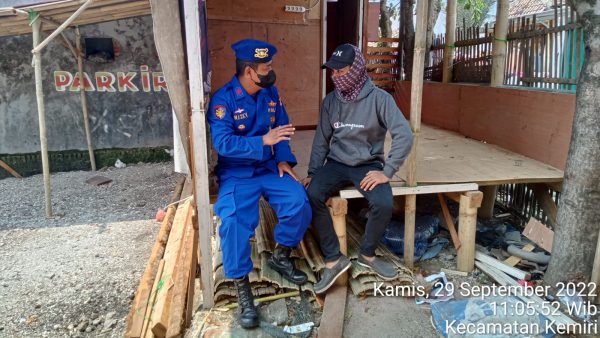 Satpolairud Polresta Tangerang Polda Banten Imbau Masyarakat Dan Nelayan Tidak Memancing Di Areal Obvitnas PLTU 111 Banten