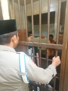 Pawas Ipda Mahdi,SH Kanit Propam, Kontrol Situasi Tahanan,Cek Buku Mutasi, Kesiap Siagaan Personil Polsek Cikupa Polresta Tangerang Polda Banten