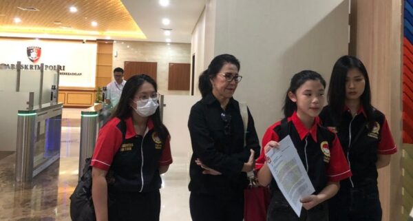 KPAI: KAPOLRI PERLU BERSIKAP ARIF MENGHADAPI TANTANGAN KATE VICTORIA LIM, POLRI PERLU HARGAI KEBERANIAN DAN KEJUJURAN KATE VICTORIA LIM.