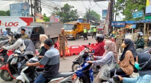 Satpol PP Bantu Pengamanan Haul Akbar di Cilongok