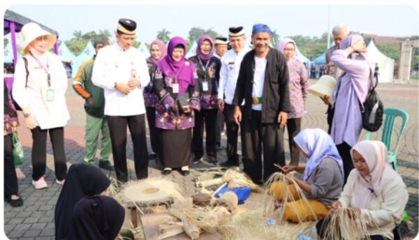 Meriahkan HUT Koperasi 2024, Diskum Gelar Pameran Produk UMKM