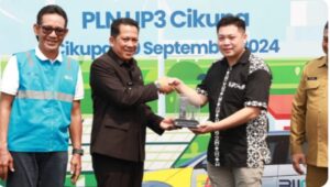 Pj Bupati Tangerang Resmikan SPKLU Samanea Mall