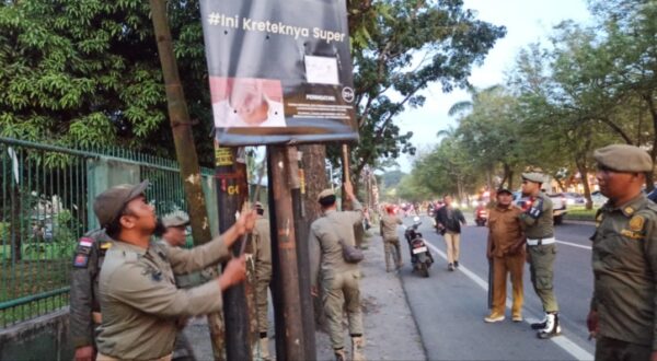 Pj Gubernur Sumut Fatoni, Pimpin Langsung Penertiban Baliho Tidak Berizin*