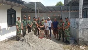 Safari Jum’at Berkah Koramil 05/Balaraja Bantu Pembangunan Musholla Nurul Hidayah
