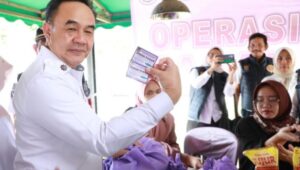 Sekda Kabupaten Tangerang Buka Operasi Pasar Gerakan Pangan Murah