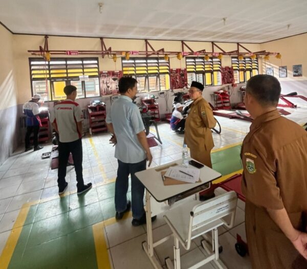 SMK N 8 Kabupaten Tangerang Gelar UKK Sebagai Syarat Kelulusan