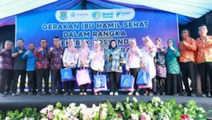 Wabup Intan Canangkan Gerakan Ibu Hamil Gerebek Posyandu Kabupaten Tangerang