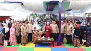 Wabup Intan Hadiri Acara Kelulusan Siswa RA Daarul Muttaqien