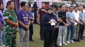 Wabup Intan Kick Off Grand Final Open Turnamen Sepak Bola Dua Putra Banten Cup 2025