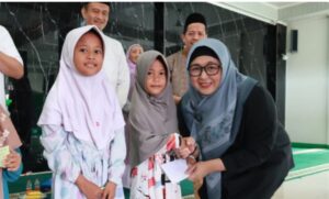 Wabup Tangerang Hadiri Penyerahan Santunan 115 Anak Yatim Piatu Yayasan Baitul Yatama Masjid Jami Sabilal Muhtadin Pagedangan