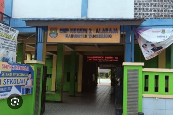 Penjualan Seragam Sekolah Jadi Sorotan Awak Media Dan Lembaga Swadaya Masyarakat